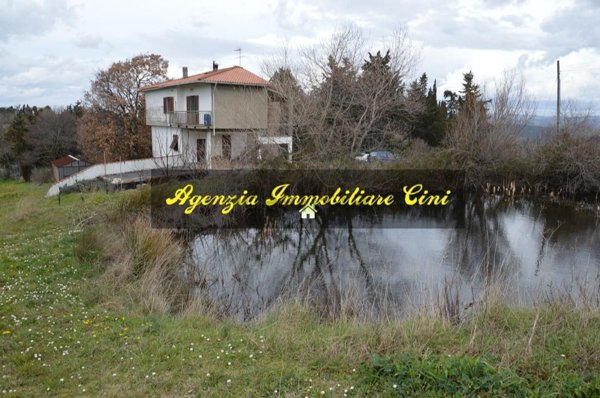 casa indipendente in vendita a Pomarance