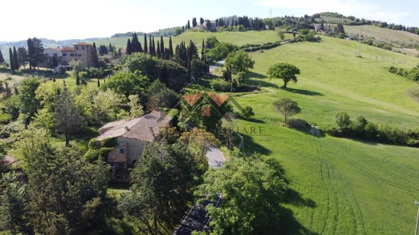casa indipendente in vendita a Pomarance