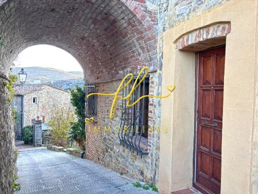 appartamento in vendita a Pomarance in zona Montecerboli