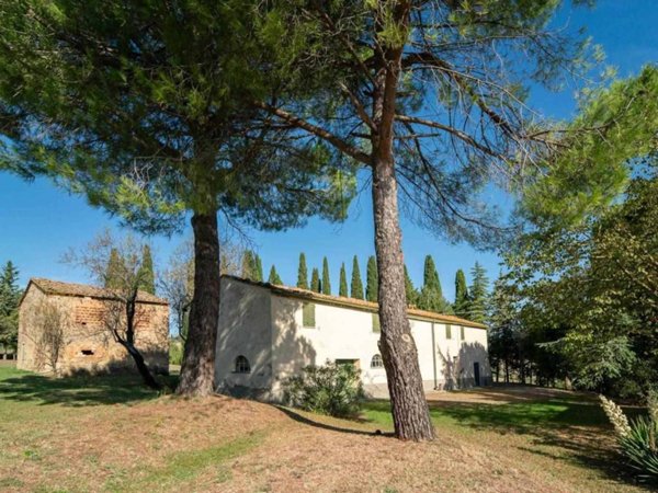 casa indipendente in vendita a Pomarance