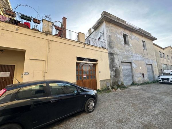 casa semindipendente in vendita a Ponsacco