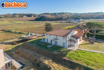 casa indipendente in vendita a Ponsacco