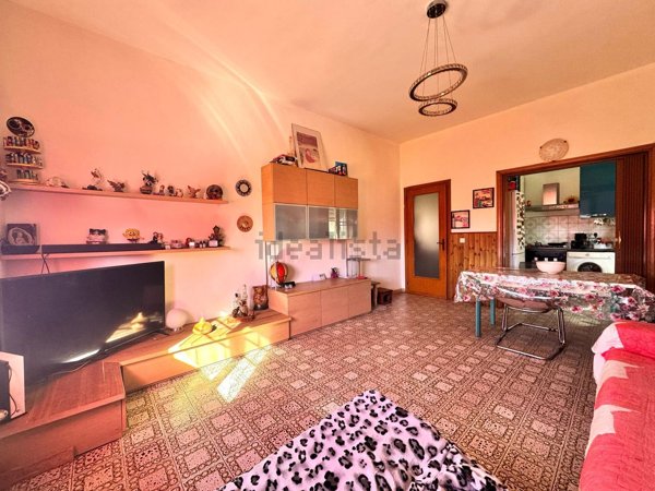 casa indipendente in vendita a Ponsacco
