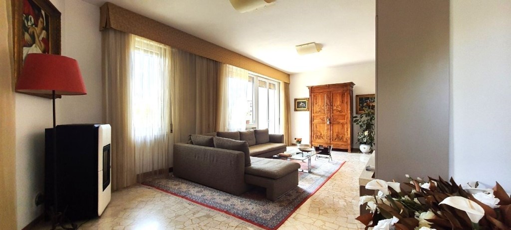 casa indipendente in vendita a Ponsacco