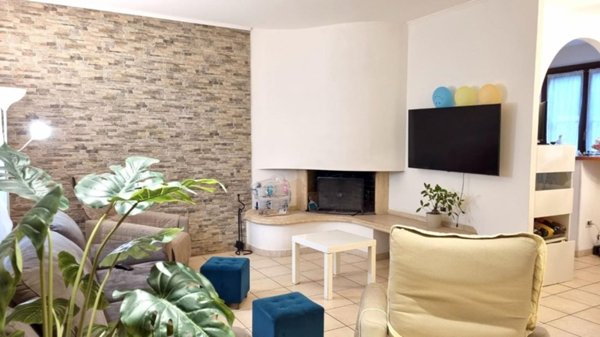 casa indipendente in vendita a Ponsacco