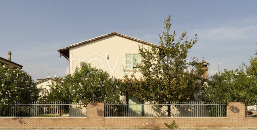 casa indipendente in vendita a Ponsacco