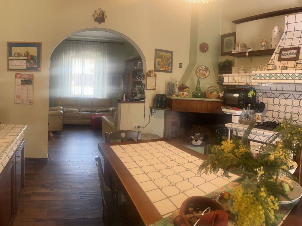 casa indipendente in vendita a Ponsacco