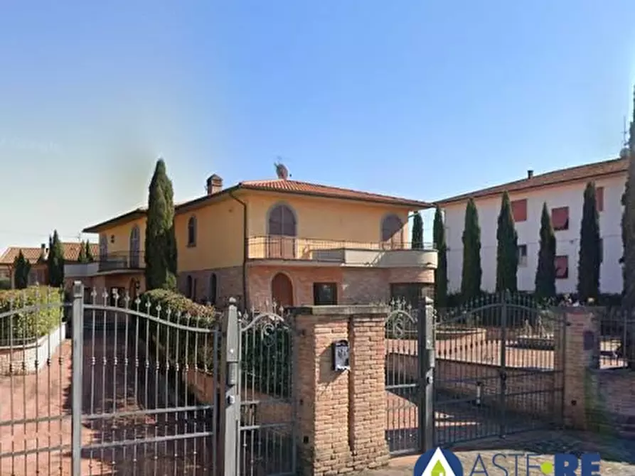 casa indipendente in vendita a Ponsacco