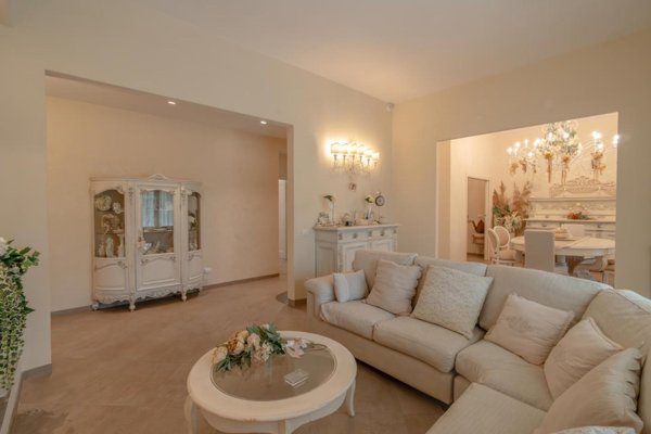 casa indipendente in vendita a Ponsacco