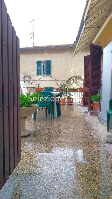 casa indipendente in vendita a Ponsacco