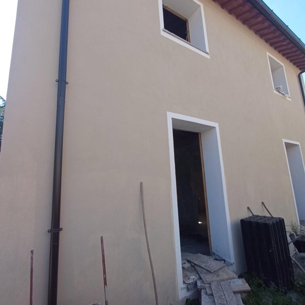 casa indipendente in vendita a Ponsacco