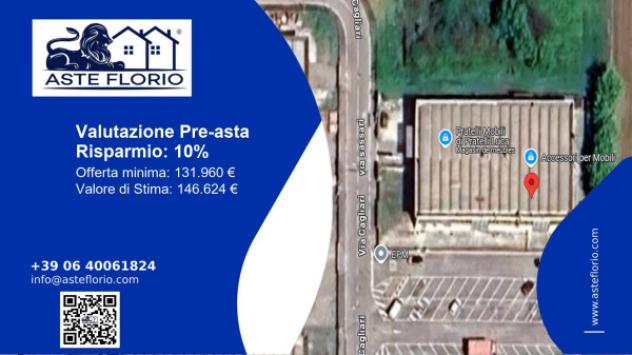 locale commerciale in vendita a Ponsacco