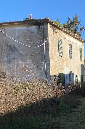 casa indipendente in vendita a Ponsacco