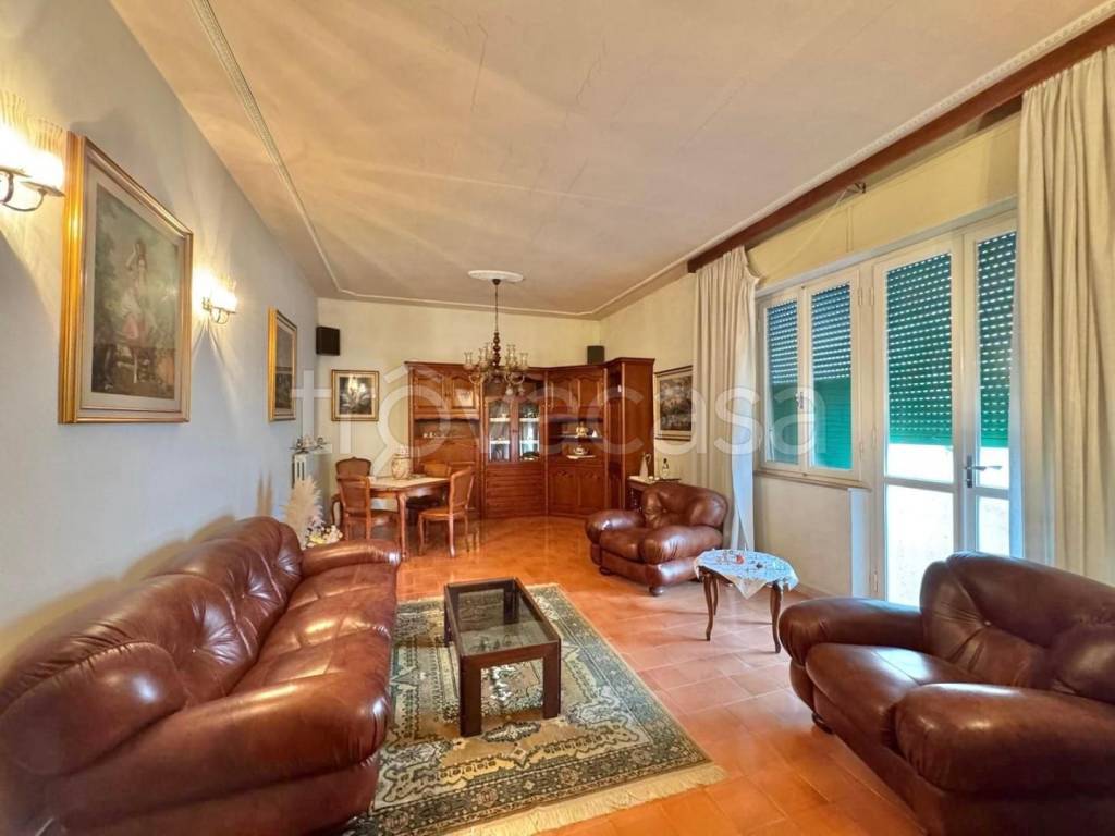 casa indipendente in vendita a Ponsacco