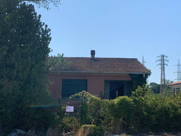 casa indipendente in vendita a Ponsacco