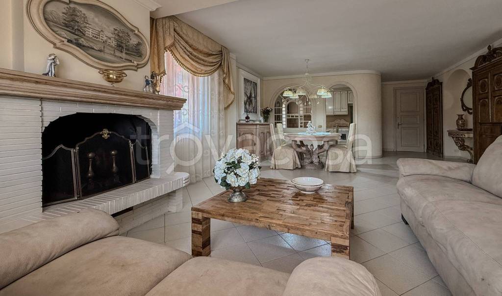 casa indipendente in vendita a Ponsacco