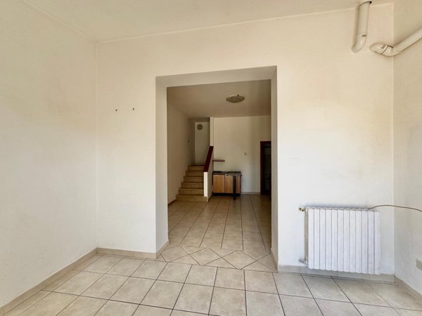 casa indipendente in vendita a Ponsacco