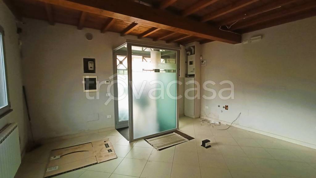 ufficio in vendita a Ponsacco
