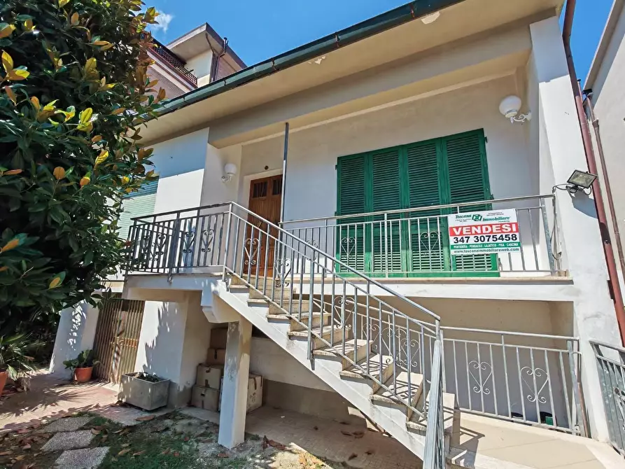 casa indipendente in vendita a Ponsacco