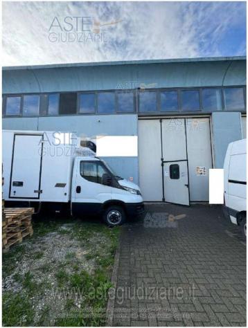 locale commerciale in vendita a Ponsacco