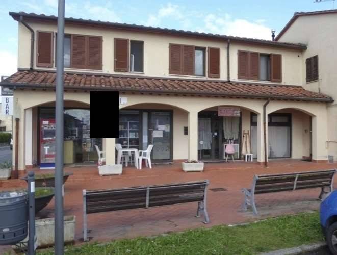 negozio in vendita a Ponsacco