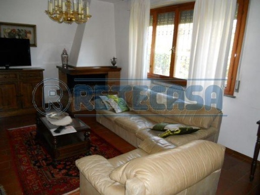 casa indipendente in vendita a Ponsacco