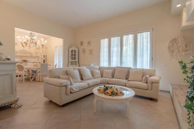 casa indipendente in vendita a Ponsacco