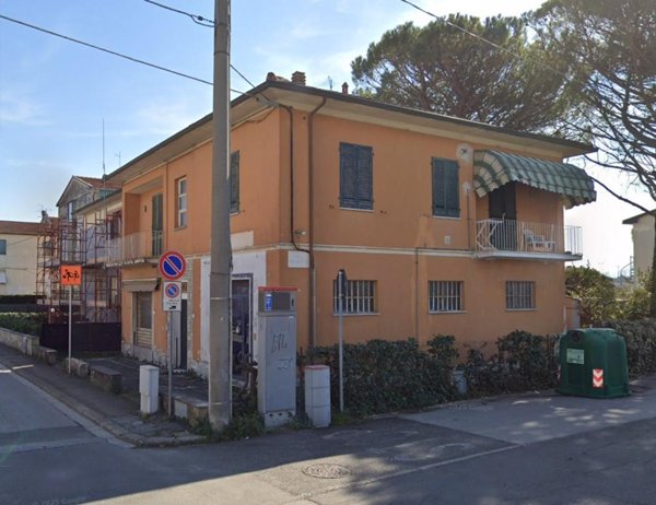 casa indipendente in vendita a Ponsacco