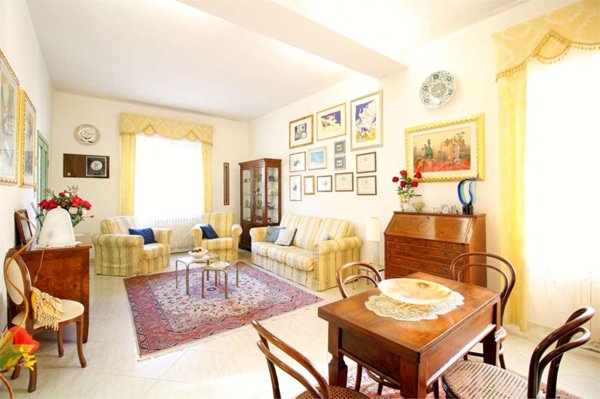 casa indipendente in vendita a Ponsacco