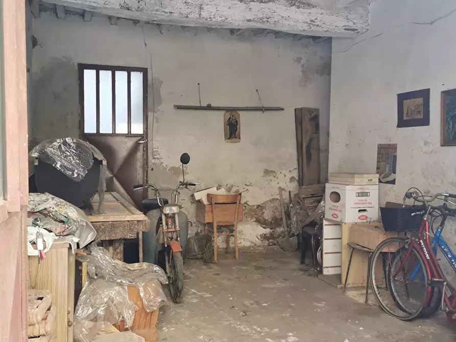 locale commerciale in vendita a Ponsacco