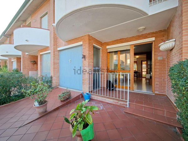 casa indipendente in vendita a Ponsacco