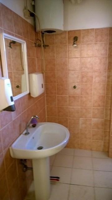 locale di sgombero in vendita a Ponsacco