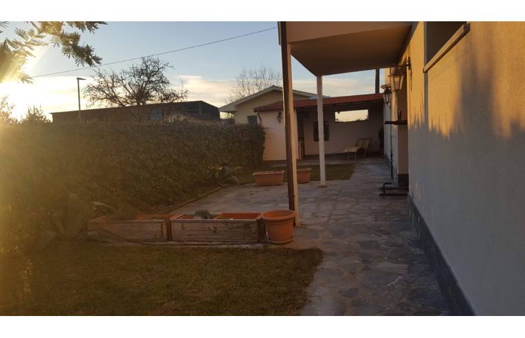 casa indipendente in vendita a Ponsacco