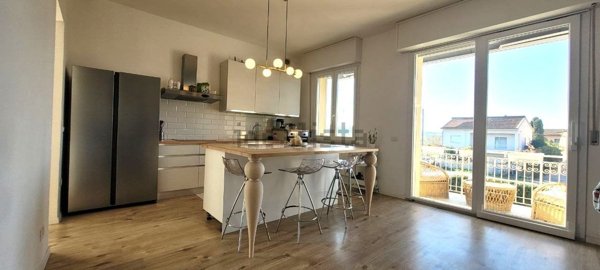 casa indipendente in vendita a Ponsacco