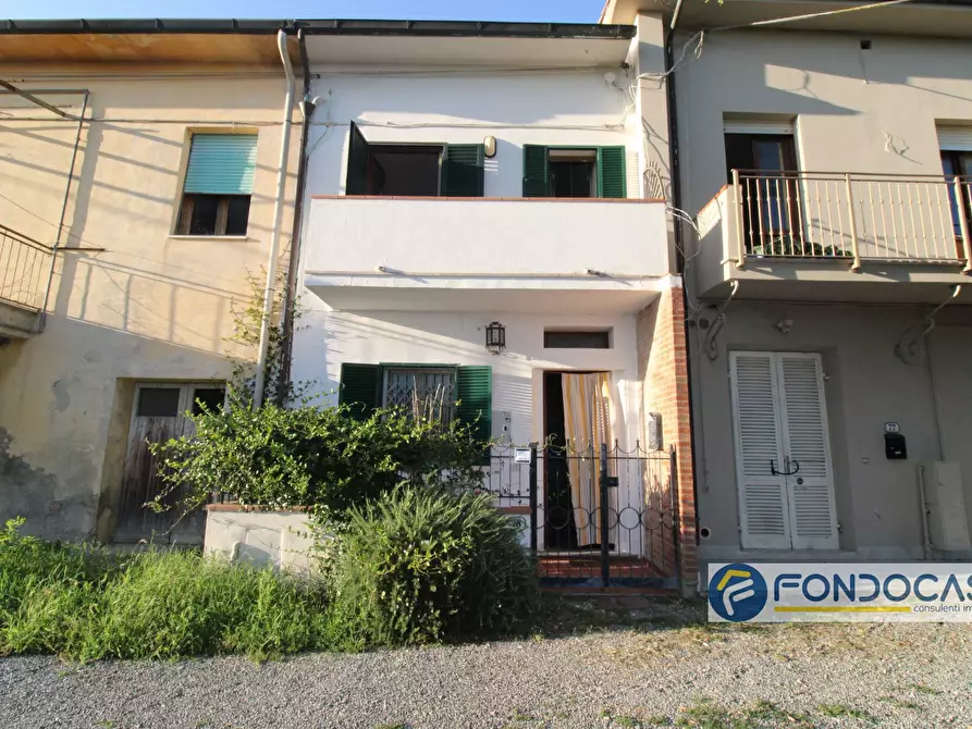 casa indipendente in vendita a Ponsacco