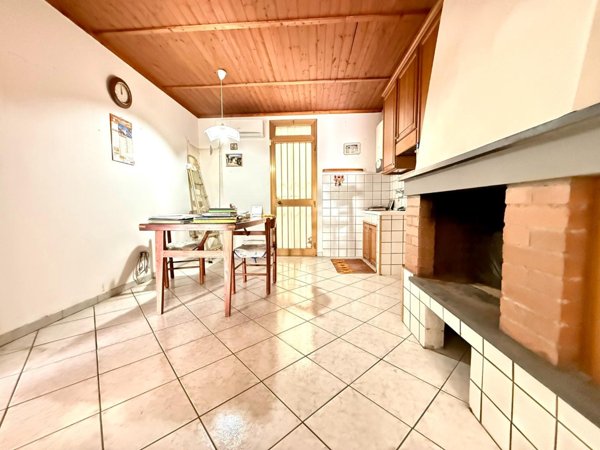 casa indipendente in vendita a Ponsacco