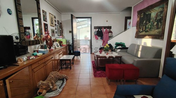 casa indipendente in vendita a Ponsacco