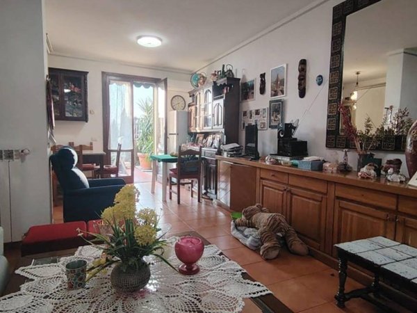 casa indipendente in vendita a Ponsacco