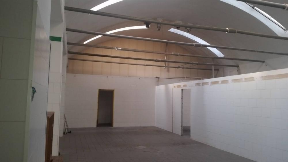 negozio in vendita a Ponsacco