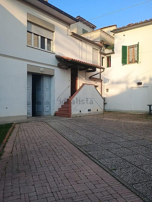 casa indipendente in vendita a Ponsacco