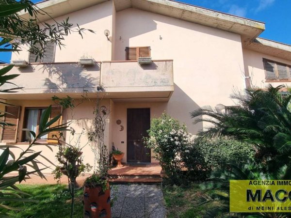 casa indipendente in vendita a Ponsacco