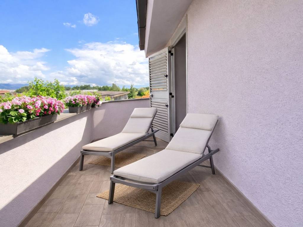 casa indipendente in vendita a Ponsacco