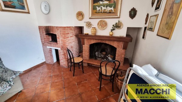 casa indipendente in vendita a Ponsacco