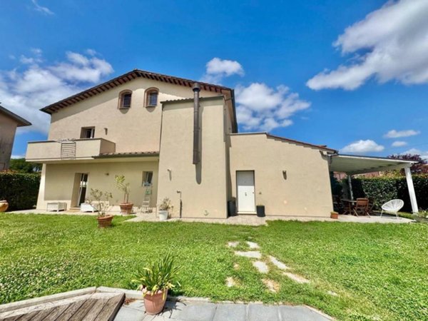 casa indipendente in vendita a Ponsacco