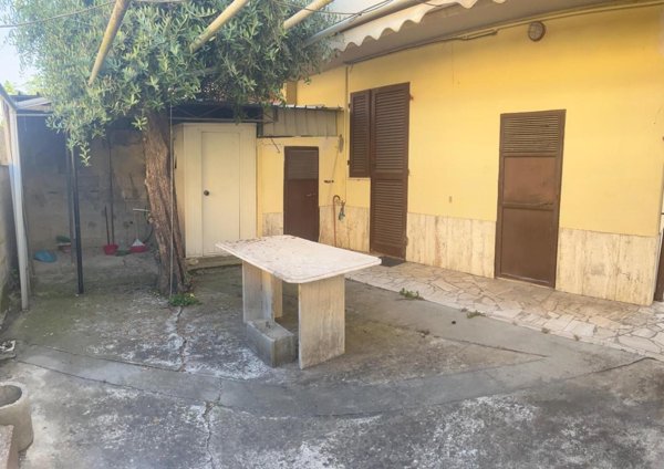 casa indipendente in vendita a Ponsacco