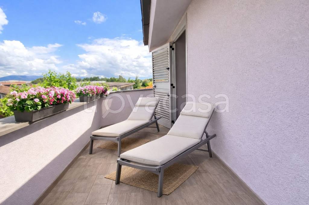 casa indipendente in vendita a Ponsacco