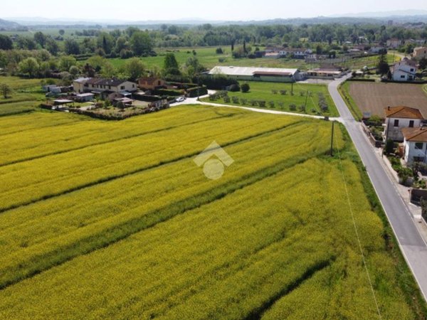 terreno in vendita a Ponsacco