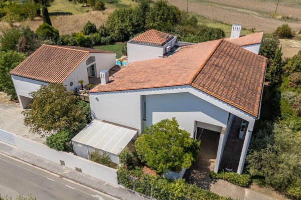 casa indipendente in vendita a Ponsacco
