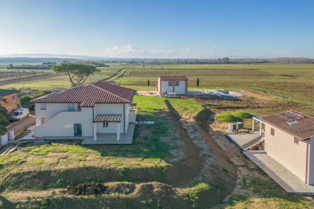 casa indipendente in vendita a Ponsacco