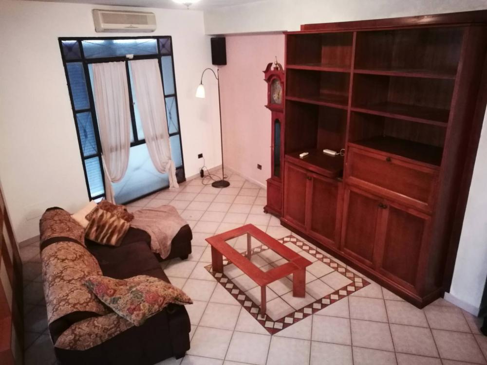 casa indipendente in vendita a Pontedera